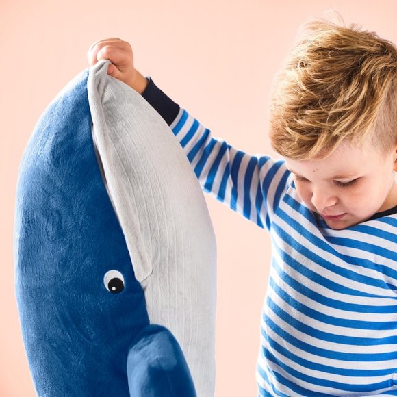 New ! IKEA BLAVINGAD Soft Toy Blue Whale 40" X Large - Picture 5 of 6